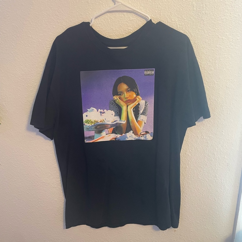 OLIVA RODRIGO GRAPHIC T-SHIRT